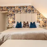 Affittacamere Wheatlands Lodge-windermere - Award Winning - Adult Only - Free Car Park-free Off Site Health Club Access 5*