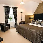 Wheatlands Lodge-windermere - Award Winning - Adult Only - Free Car Park-free Off Site Health Club Access Affittacamere