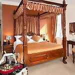 Wheatlands Lodge-windermere - Award Winning - Adult Only - Free Car Park-free Off Site Health Club Access
