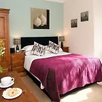 Wheatlands Lodge-windermere - Award Winning - Adult Only - Free Car Park-free Off Site Health Club Access