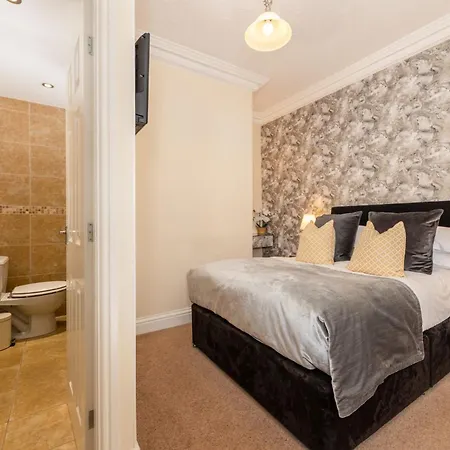 Gasthuis Wheatlands Lodge-windermere - Award Winning - Adult Only - Free Car Park-free Off Site Health Club Access