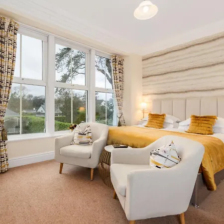 Guest house Wheatlands Lodge-windermere - Of The Year 2024 - Adult Only - Free Car Park 5*
