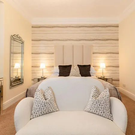 Wheatlands Lodge-windermere - Award Winning - Adult Only - Free Car Park-free Off Site Health Club Access Windermere