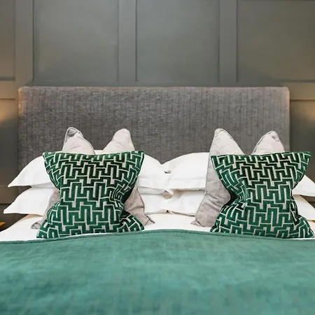 Wheatlands Lodge-windermere - Award Winning - Adult Only - Free Car Park-free Off Site Health Club Access