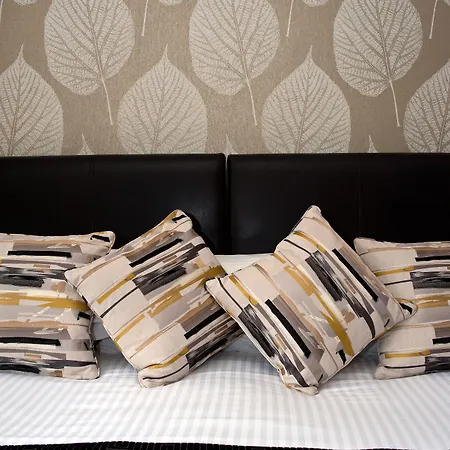 Wheatlands Lodge-windermere - Award Winning - Adult Only - Free Car Park Gasthof