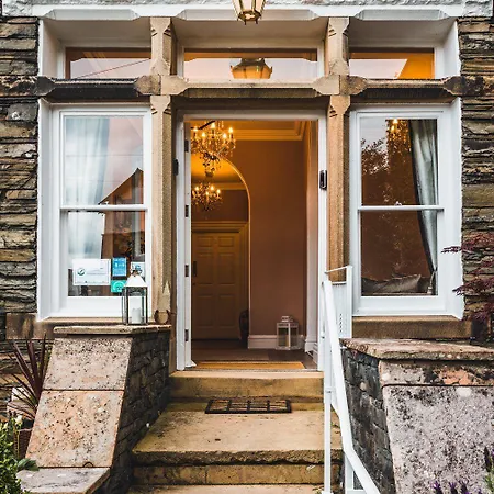 Wheatlands Lodge-windermere - Award Winning - Adult Only - Free Car Park 5* Уиндермир
