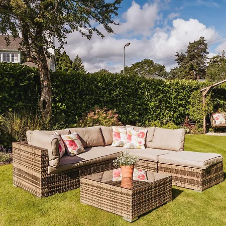 Wheatlands Lodge-windermere - Award Winning - Adult Only - Free Car Park-free Off Site Health Club Access 5*