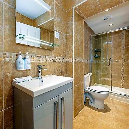 Wheatlands Lodge-windermere - Award Winning - Adult Only - Free Car Park 5* Windermere