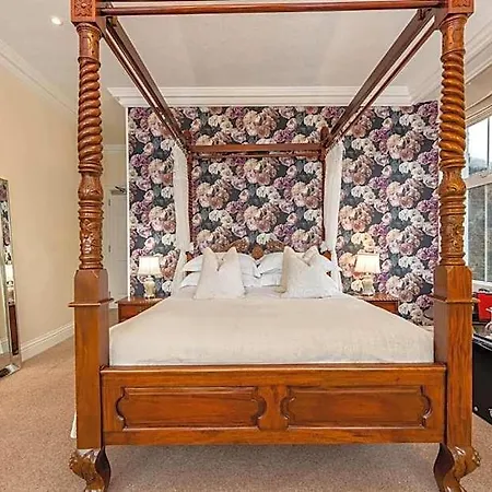 Wheatlands Lodge-windermere - Award Winning - Adult Only - Free Car Park 5*