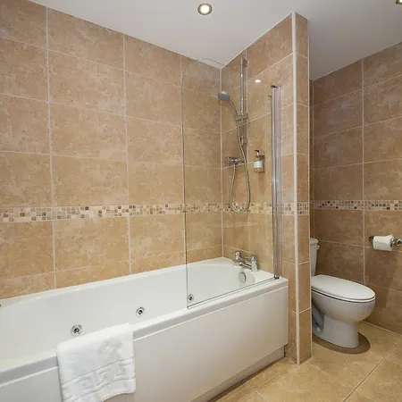 Wheatlands Lodge-windermere - Of The Year 2024 - Adult Only - Free Car Park 5* Windermere