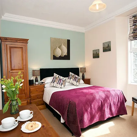 Guest house Wheatlands Lodge-windermere - Of The Year 2024 - Adult Only - Free Car Park 5*