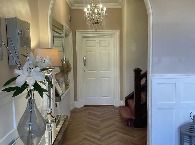 Wheatlands Lodge-windermere - Award Winning - Adult Only - Free Car Park-free Off Site Health Club Access 5* Windermere