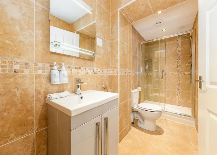 Wheatlands Lodge-windermere - Award Winning - Adult Only - Free Car Park-free Off Site Health Club Access 5* Windermere