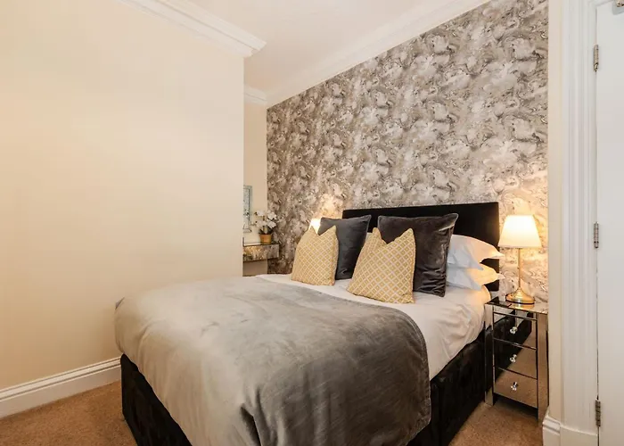 Wheatlands Lodge-windermere - Award Winning - Adult Only - Free Car Park-free Off Site Health Club Access 5* Windermere