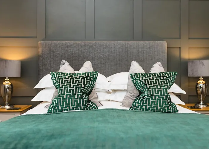 Wheatlands Lodge-windermere - Award Winning - Adult Only - Free Car Park-free Off Site Health Club Access