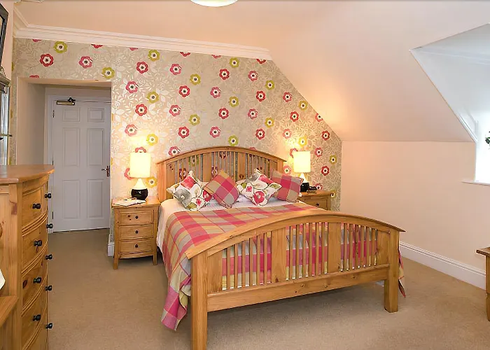 Penzion Wheatlands Lodge-windermere - Award Winning - Adult Only - Free Car Park-free Off Site Health Club Access