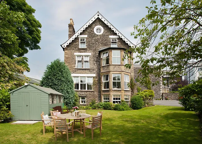 Wheatlands Lodge-windermere - Award Winning - Adult Only - Free Car Park-free Off Site Health Club Access 5*