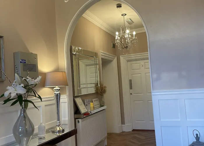 Penzion Wheatlands Lodge-windermere - Award Winning - Adult Only - Free Car Park-free Off Site Health Club Access