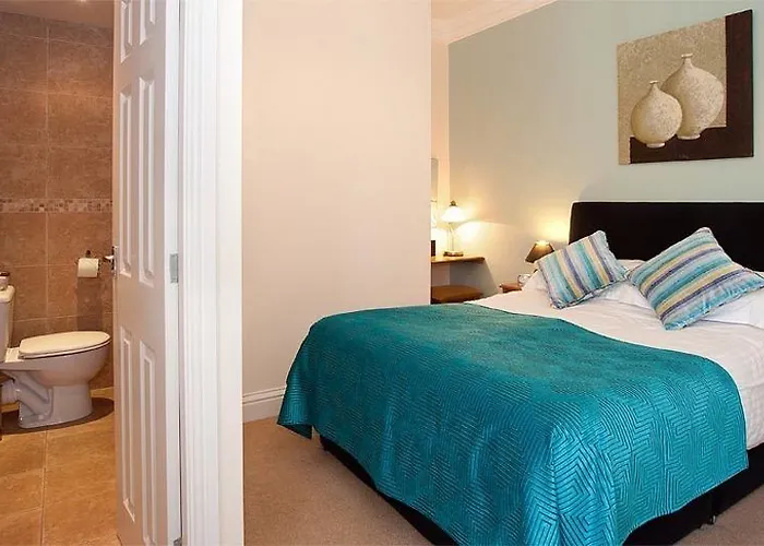 Penzion Wheatlands Lodge-windermere - Award Winning - Adult Only - Free Car Park-free Off Site Health Club Access