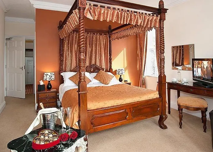 Wheatlands Lodge-windermere - Award Winning - Adult Only - Free Car Park-free Off Site Health Club Access