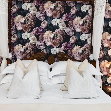 Wheatlands Lodge-windermere - Award Winning - Adult Only - Free Car Park-free Off Site Health Club Access