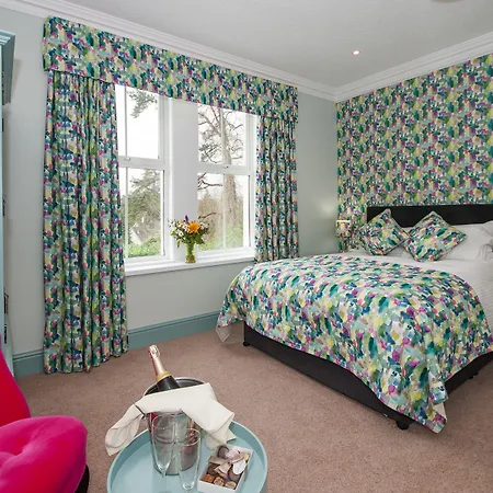 Wheatlands Lodge-windermere - Award Winning - Adult Only - Free Car Park-free Off Site Health Club Access