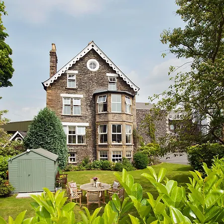 Wheatlands Lodge-windermere - Award Winning - Adult Only - Free Car Park-free Off Site Health Club Access