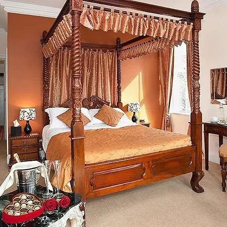 Wheatlands Lodge-windermere - Award Winning - Adult Only - Free Car Park-free Off Site Health Club Access